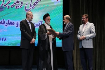 رئيس الإذاعة والتلفزيون الإيرانية الجديد يستلم مهامه رسميا
