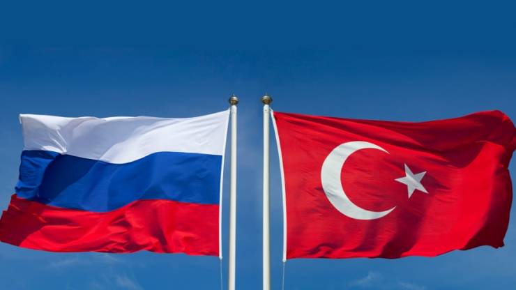 علم روسيا وتركيا