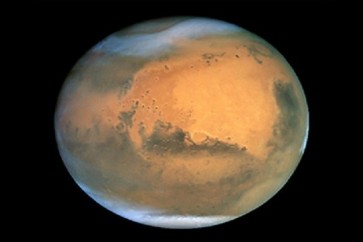 فلكيون يتوقعون عاصفة كبيرة على سطح المريخ