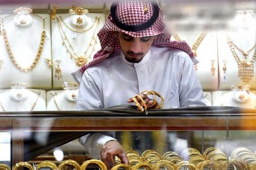 التقشف الحكومي يثقل كاهل المتاجر السعودية
