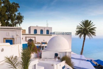 السياحة التونسية تتلقى دفعة إلى الأمام بعد سنوات من الترنح