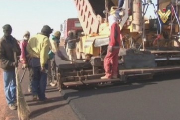شق الطرق وتزفيتها في موريتانيا