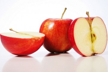 لهذا السبب تجنّب أكل بذور التفاح