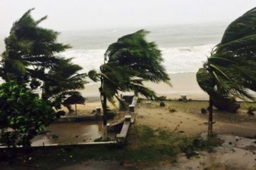 اعصار ايناو