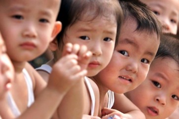 مكافأة مادية لكل من ينجب طفلا ثانيا في الصين