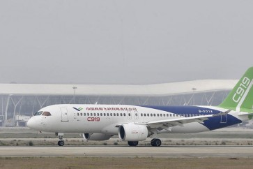 كشفت الصين عن طائرتها السياحية الأولى، C919، في مدينة شنغهاي
