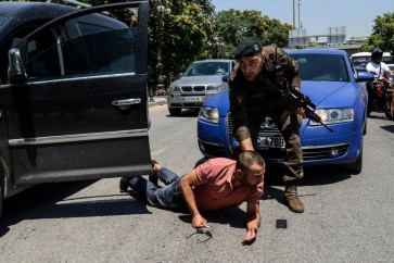 الشرطة التركية تعتقل صحافيا حاول "الفرار الى اليونان"