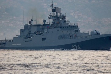 الفرقاطة الأميرال غريغوروفيتش تعبر مضيق البوسفور في طريقها إلى المتوسط