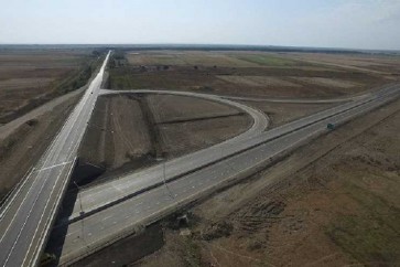 تدشين جزء كبير من الطريق الرئيس بين آذربيجان وايران