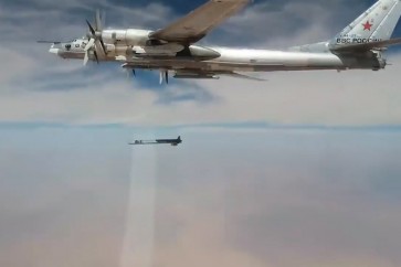 قاذفات استراتيجية روسية توجه ضربات بصواريخ مجنحة ضد داعش والنصرة