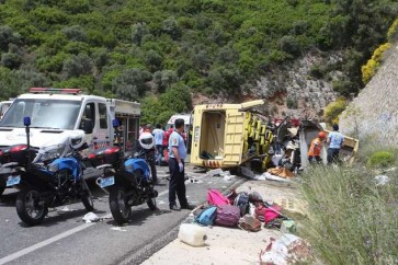 سقوط حافلة من منحدر في تركيا