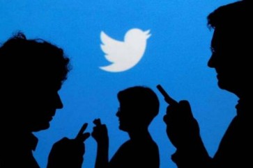 "تويتر" تعترف بخطئها وتخفض عدد المستخدمين!