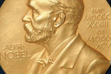 فوز ثلاثة علماء أمريكيين بجائزة نوبل في الفيزياء