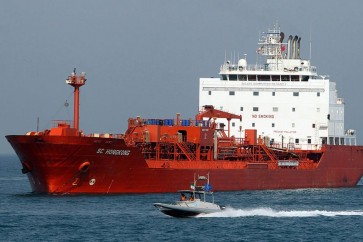 إيران تضع اللمسات الأخيرة على مشاريع نفط وغاز مع شركات أجنبية