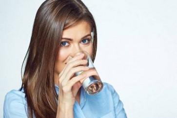 صحة 3 أوقات شرب الماء فيها يفتك بـ الدهون .. تعرف عليها
