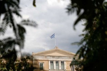 أثينا تطوي صفحة أزمتها المالية