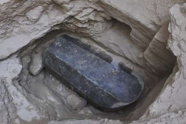 اكتشاف أكبر تابوت من الغرانيت في الإسكندرية