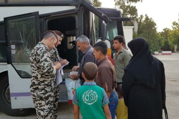 مغادرة الحافلات معبري العبودية والبقيعة