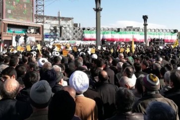 ايران تجدد الولاء للثورة الإسلامية
