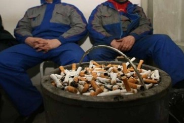 هل يصبح التدخين في روسيا جريمة يعاقب عليها القانون؟