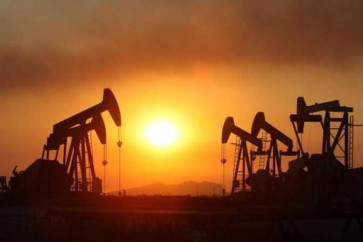 مخاوف تراجع الاقتصاد العالمي تهبط بأسعار النفط