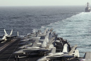 إسبانيا تتوجس شرا وتسحب سفينتها الحربية من القوة الأمريكية المتجهة صوب إيران