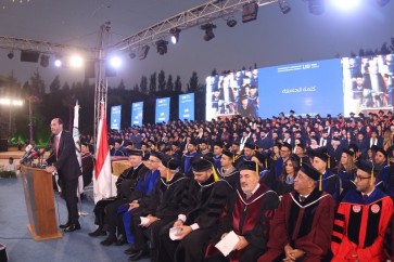 الوزير مراد خلال تخريج طلاب جامعة LIU