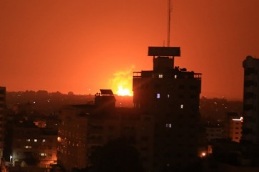 الاحتلال الاسرائيلي يخرق الهدنة فجراً ويستهدف مواقع للمقاومة جنوب غزة