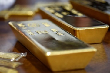 الذهب يخترق حاجز 1500 دولار للأوقية للمرة الأولى في ست سنوات