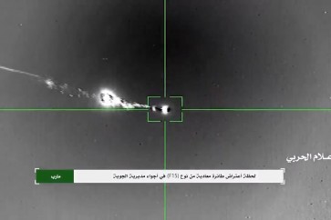 الإعلام الحربي اليمني يوزع مشاهد اعتراض طائرة F15 في أجواء مأرب