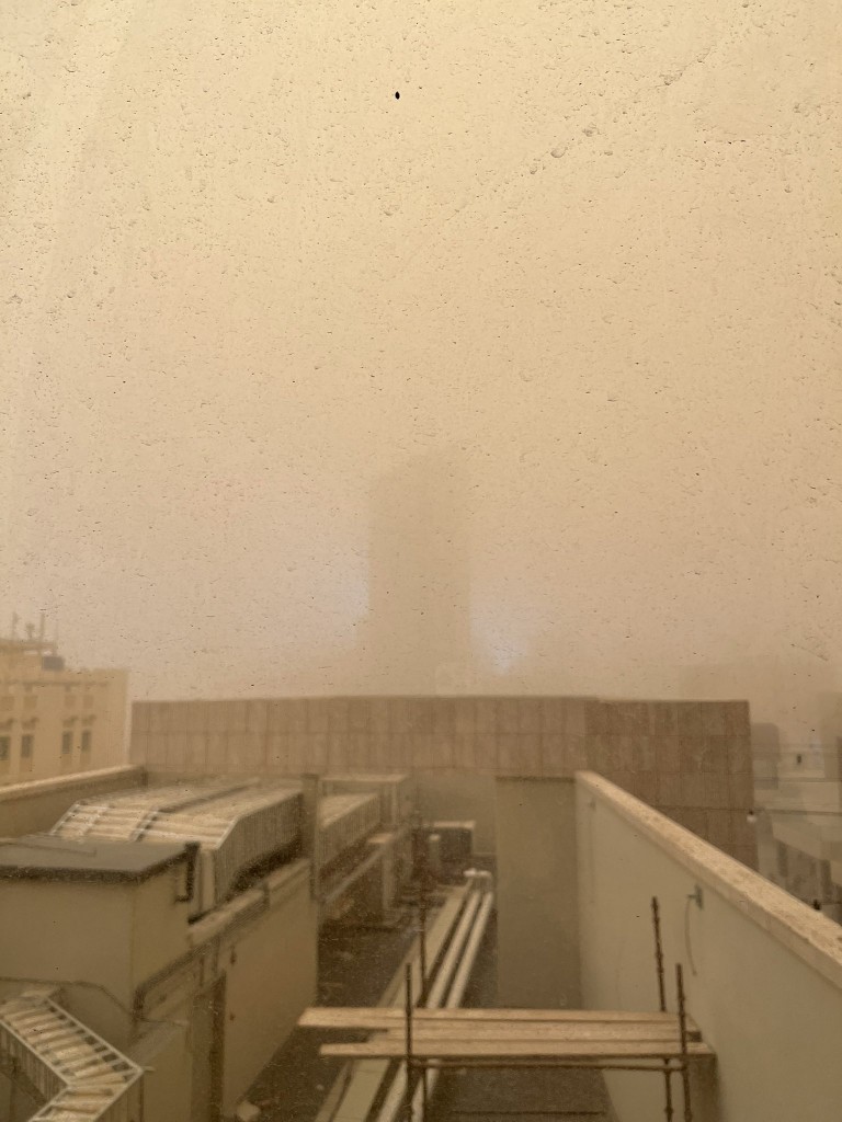 عاصفة رملية