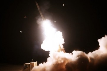 الدفاع الجوي الايراني يزيح الستار عن صواريخ بمدى 300 كم