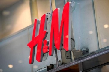 H and M