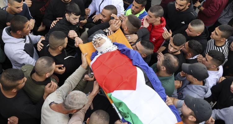 جانب من تشييع الشهيد محمود عبد الجليل السعدي الى مثواه الاخير في مخيم جنين