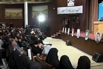 جامعة طهران تنظم حواراً بين المسؤولين الايرانيين والطلاب الجامعيين بعد الاحداث الاخيرة التي شهدتها ايران