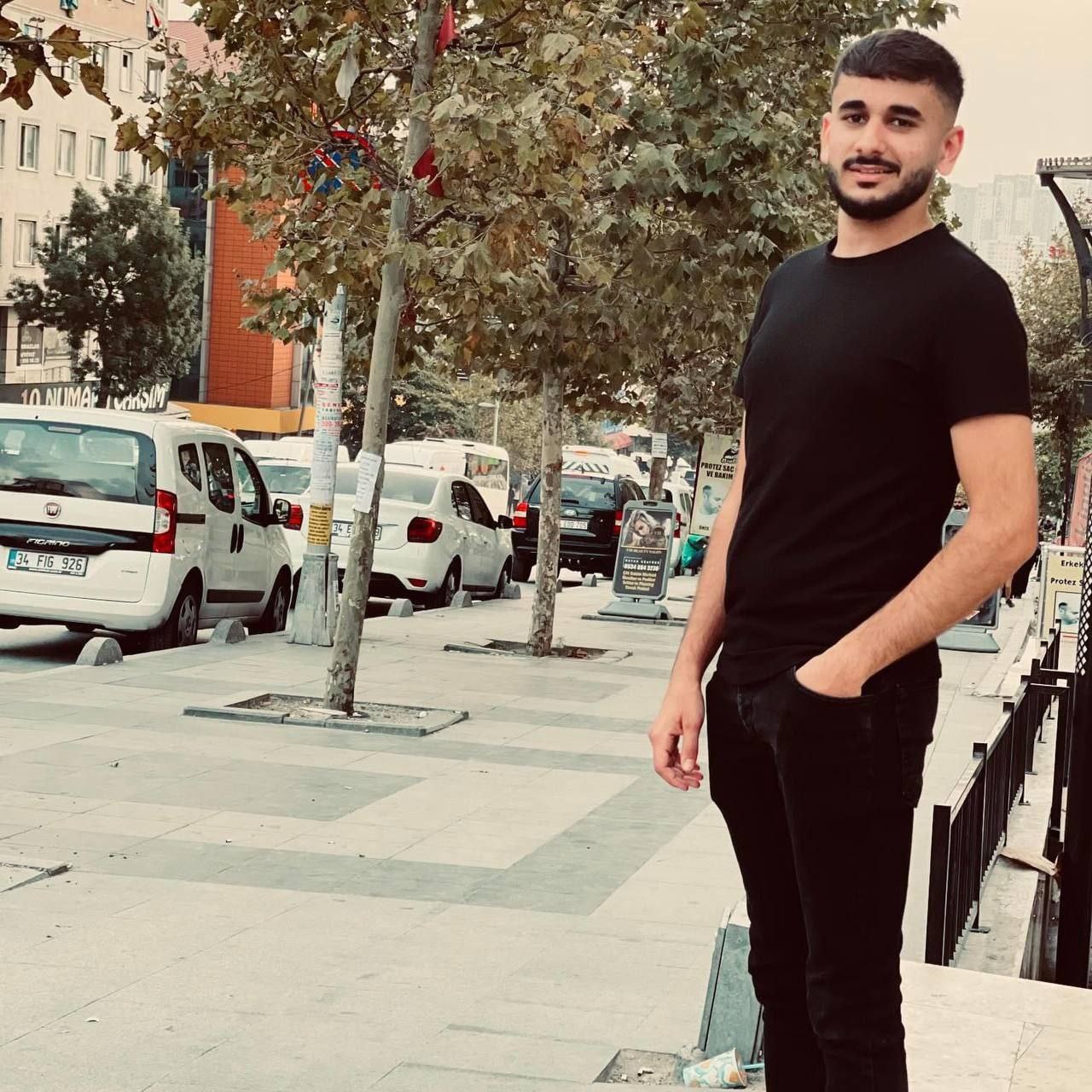 عبد الناصر عارف لحلوح 