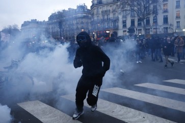 الخميس الأسود في فرنسا.. إضراب واحتجاجات وخدمات مضطربة