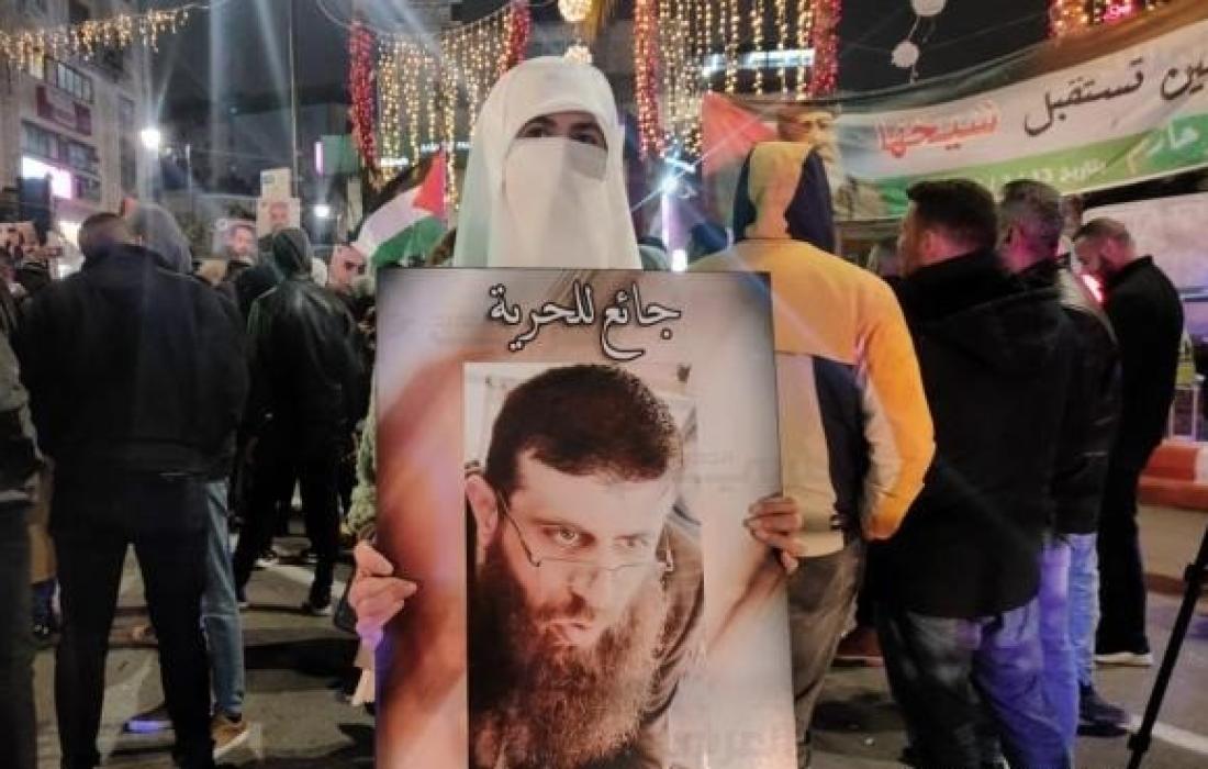 الشيخ "خضر" يمر بظروف صحية صعبة