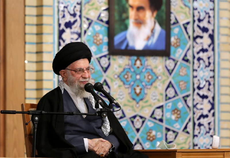 الامام الخامنئي