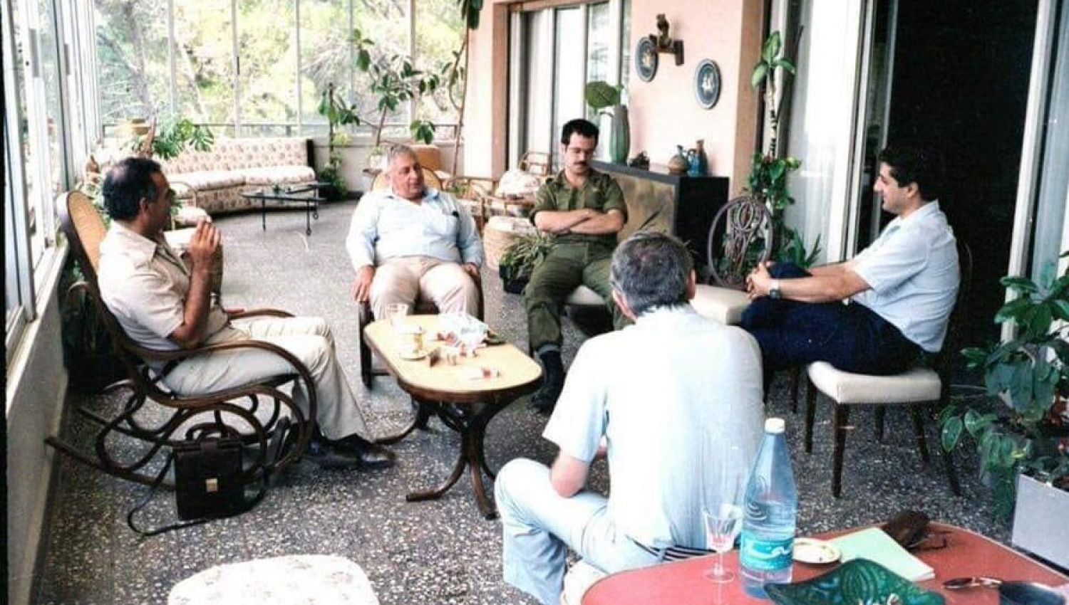 بشير الجميل وارئيل شارون