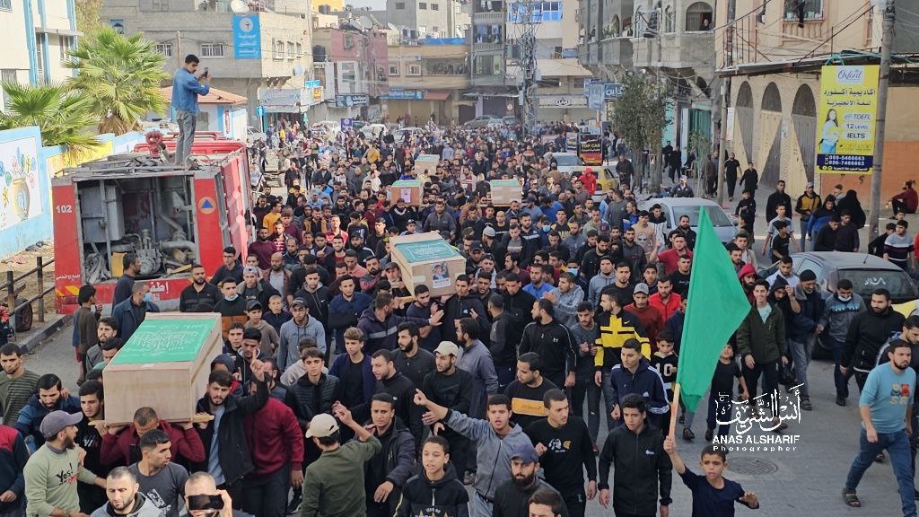 جنازة قادة كتائب القسام الذين استشهدوا في شمال قطاع غزة خلال أيام معركة "طوفان الأقصى
