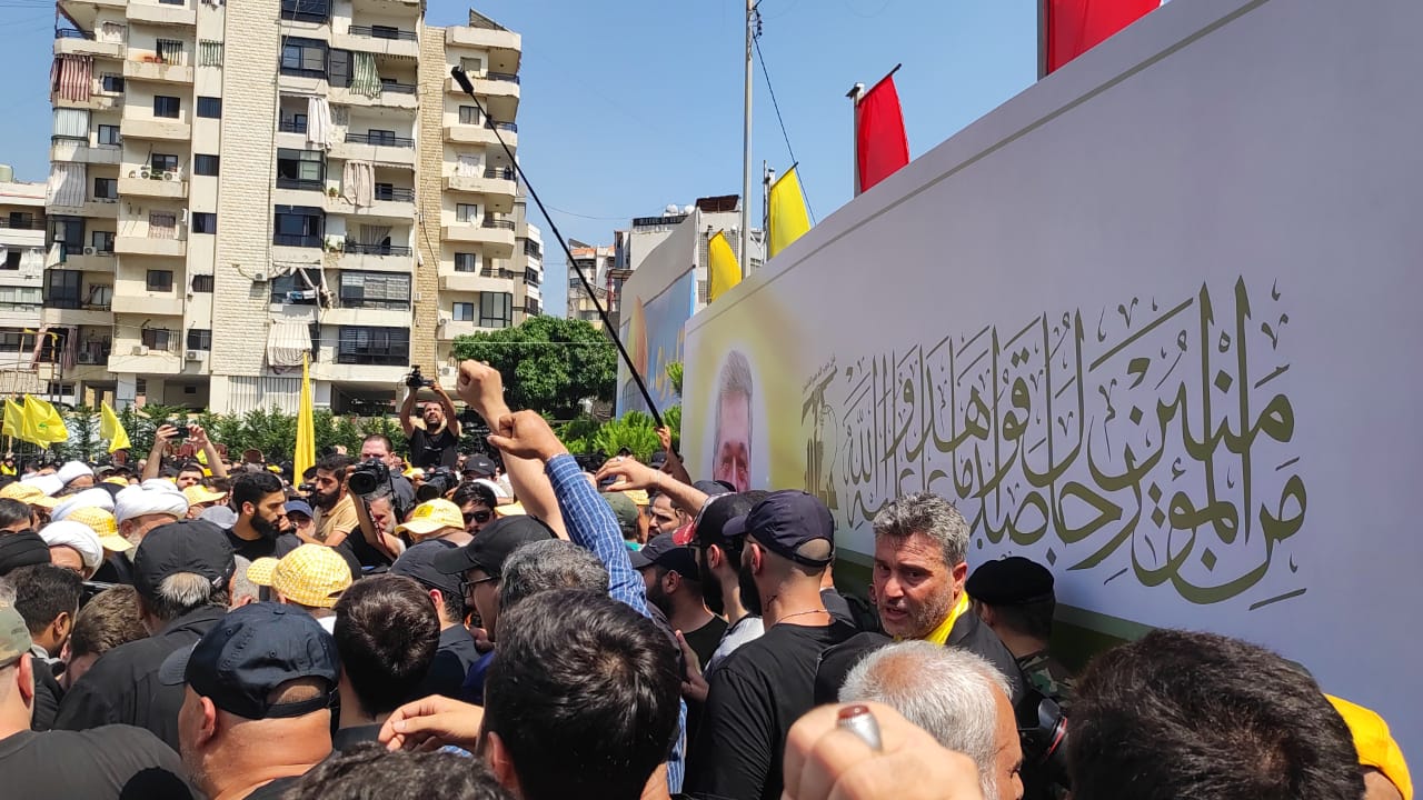 تشييع الشهيد أبو طالب - باحة عاشوراء