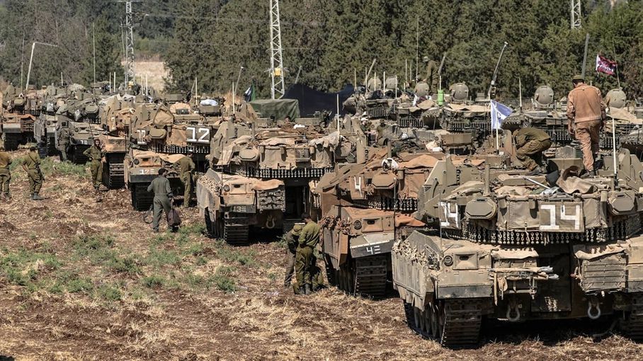 تدريبات لجيش الاحتلال الإسرائيلي قرب الحدود الأردنية تدريبات لجيش الاحتلال الإسرائيلي قرب الحدود الأردنية