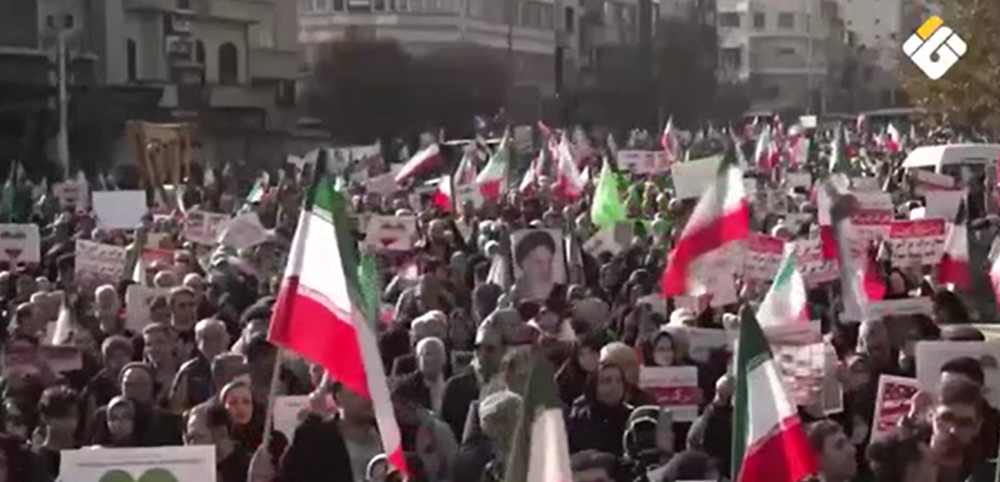 تقرير مصور صوت الشارع الإيراني: المعيشة حق… والتخريب مرفوض –