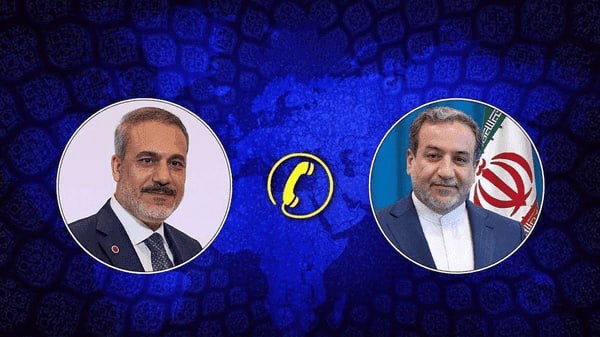 اتصال هاتفي بين وزيري الخارجية الإيراني والتركي لبحث التطورات الإقليمية