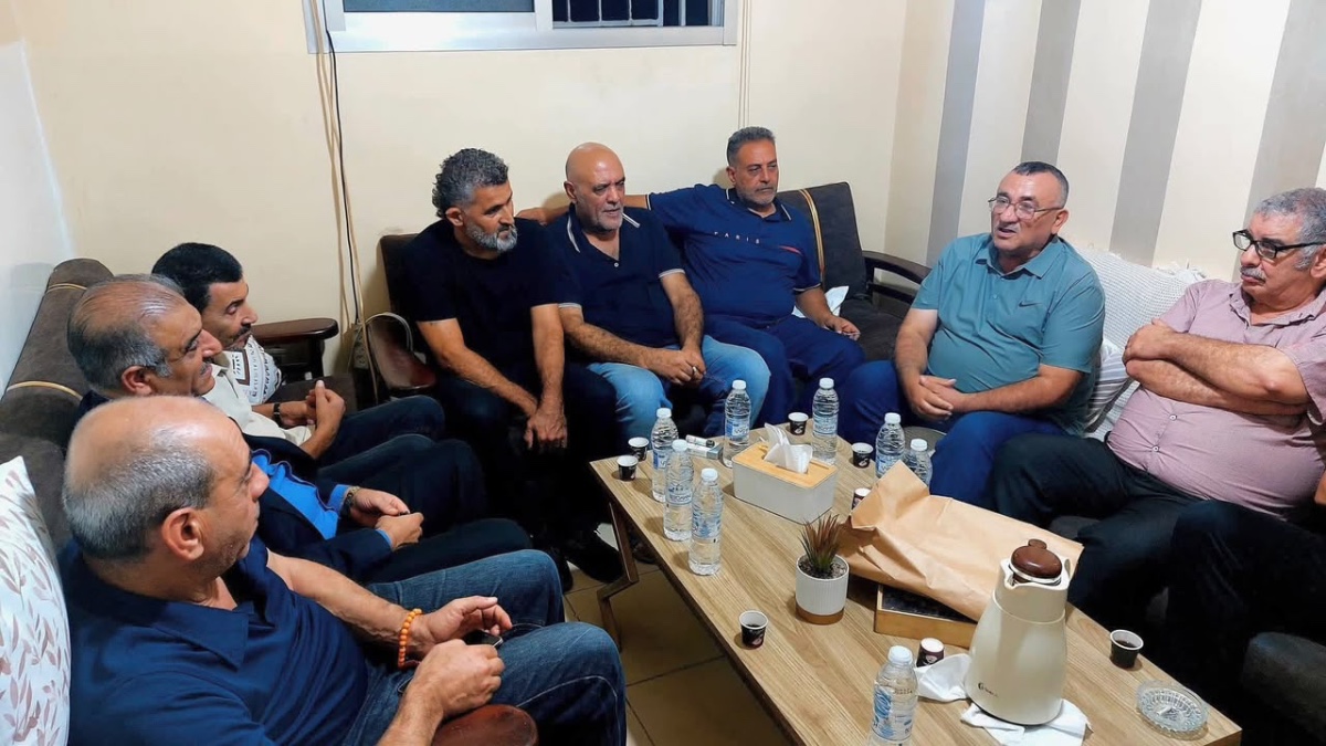 وفد”لجنة أصدقاء عميد الاسرى يحيى سكاف” جال في مخيم نهر البارد: وحدتنا الحجر الأساس لمواجهة عدونا