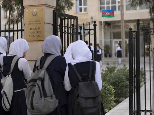 كشافة الإمام المهدي في بعلبك تتضامن مع المحجّبات في أذربيجان