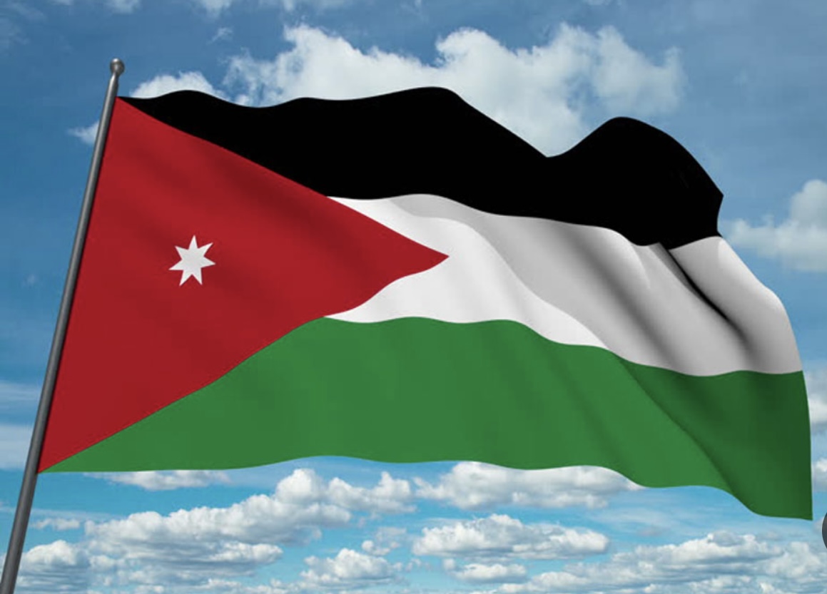 الأردن يعلن شنّ غارات على مخابئ لمسلحين في جنوب سوريا