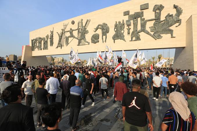 العراق يتوقع وصول مليار دولار نقدا من الاحتياطي الفيدرالي لخفض سعر الصرف في السوق الموازية
